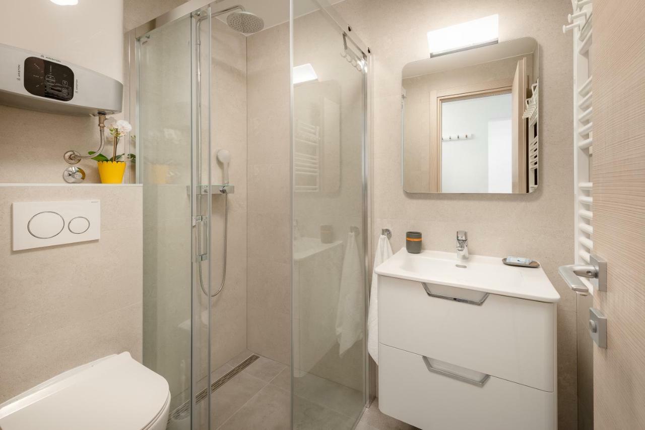 Rooms L17 Split Extérieur photo