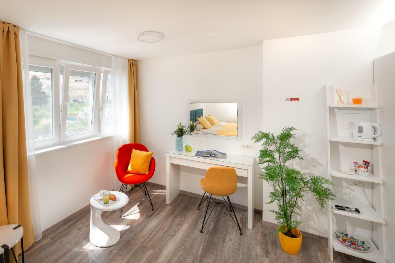 Rooms L17 Split Extérieur photo